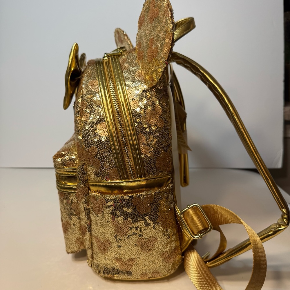 NWT. Disney Loungefly Minnie Mouse Gold Sequin Mini Backpack. - Picture 5 of 13